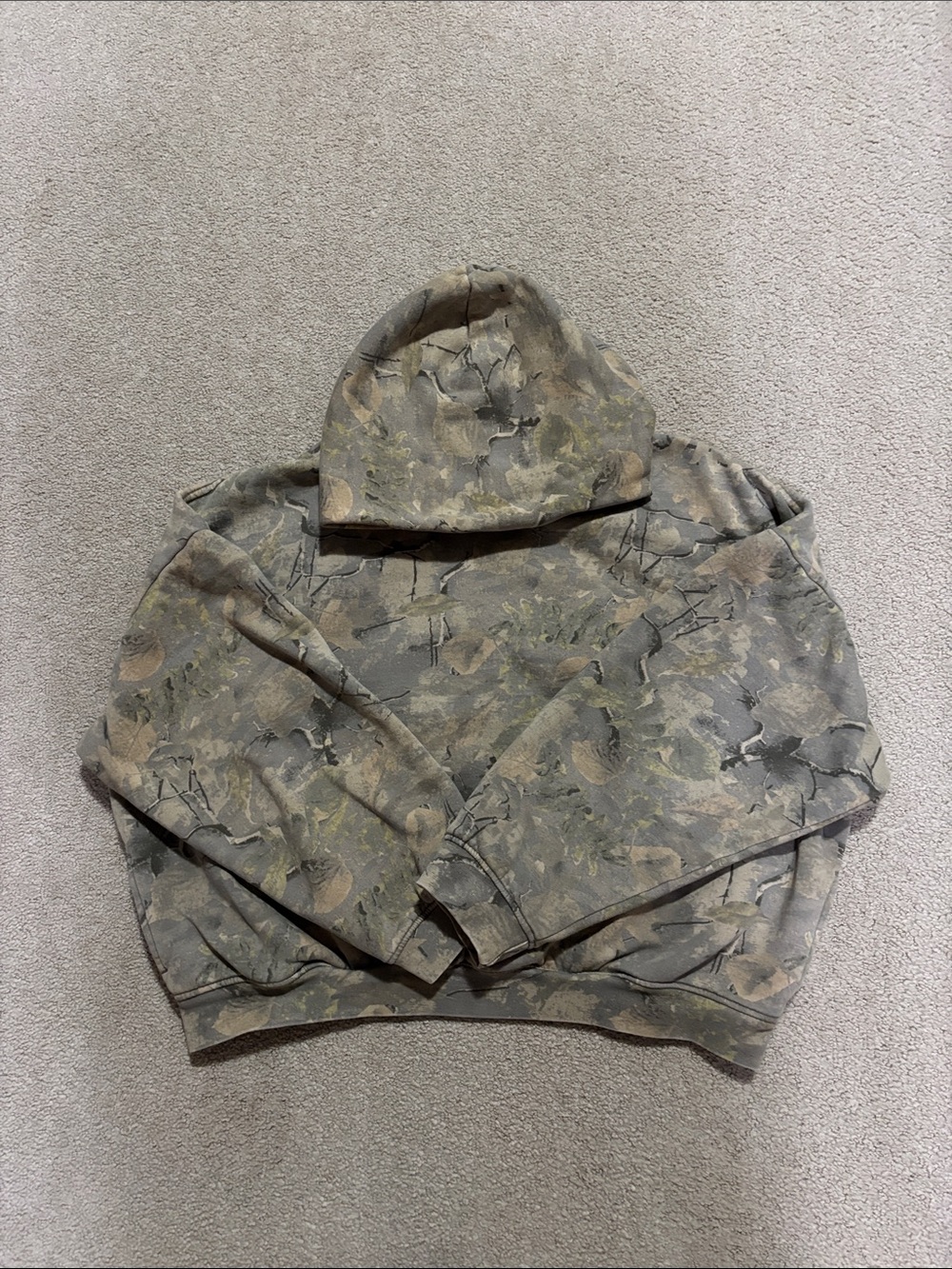 Garage Camo Pullover Hoodie in Olive and Gray